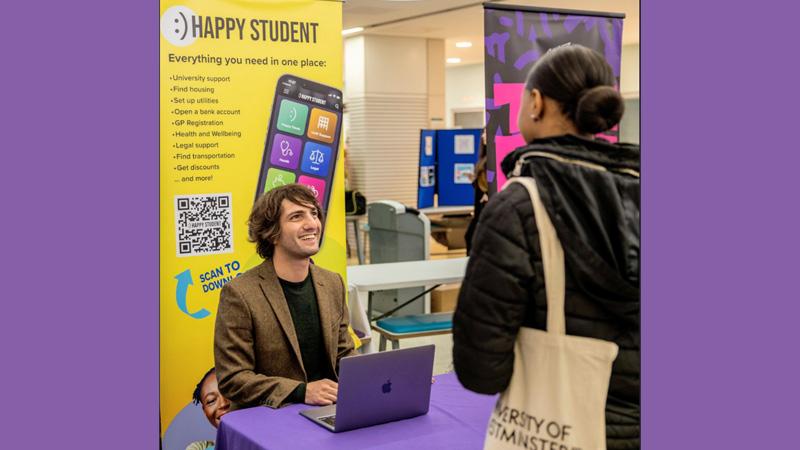 Aram Tufan launching his app Happy Student at the University