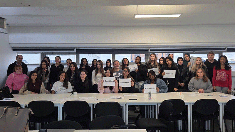 Presentation mastery workshop group photo