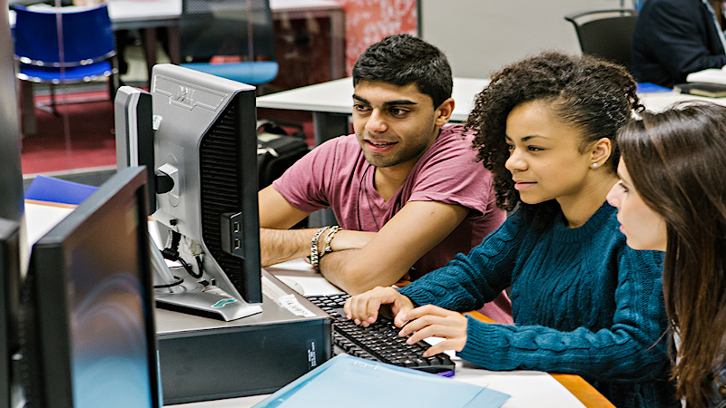 Students-studying-at-computer