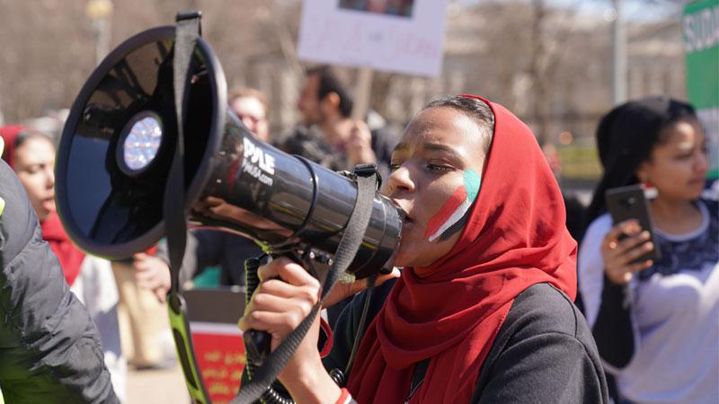 Sudanese-Woman-Protesting