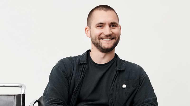Toby Vernon headshot