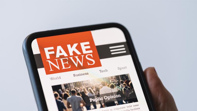 Online fake news on a mobile phone