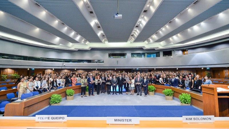 group-picture-at-peace-summit