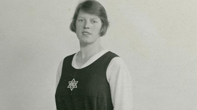 Mary Lines - the polytechnic's star performer at Womens’ Olympiad 1921
