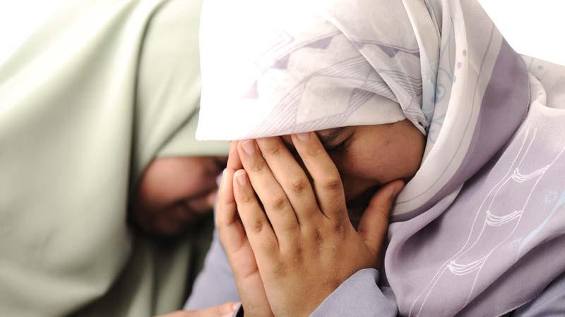 Two children crying