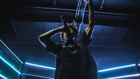 A man rapping