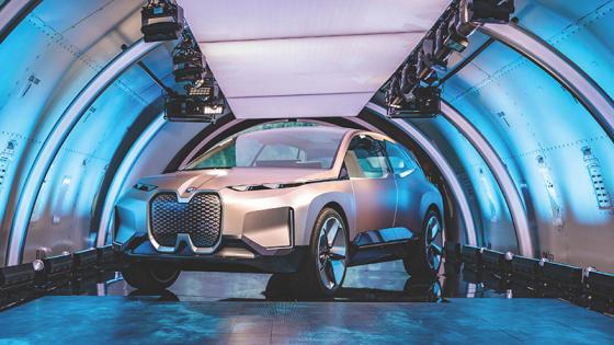 Agile event design lecture - promotional image of a car