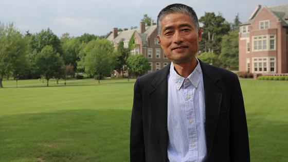 A portrait of Zhiu Jinghao