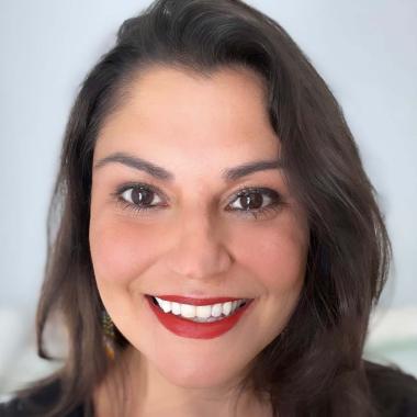 Profile photo of Andrea Medrado's profile photo