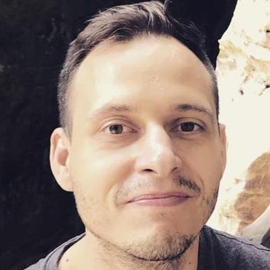 Headshot image of Simon Thorpe's profile photo