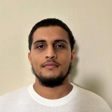 Head and shoulders image of Motaz Ahmed