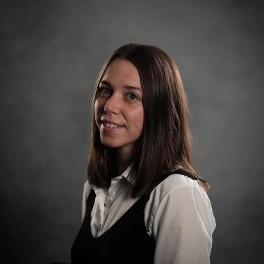Head and shoulders image of Katie Bruce