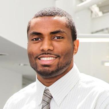 Alumnus Rohan Murray