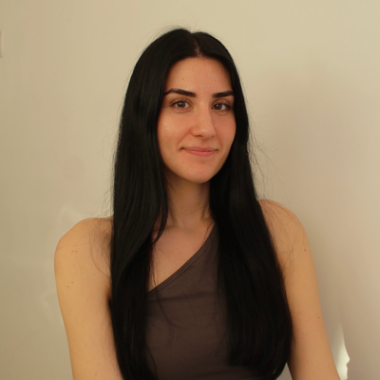 Head and shoulders image of Sarah-Jane Hoxha