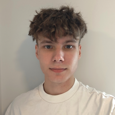 Head and shoulders image of Yurii Sytnichenko