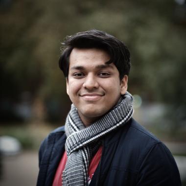 Head and shoulders image of Yash Joglekar